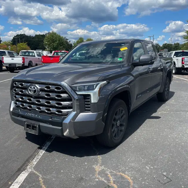 2024 Toyota Tundra Platinum