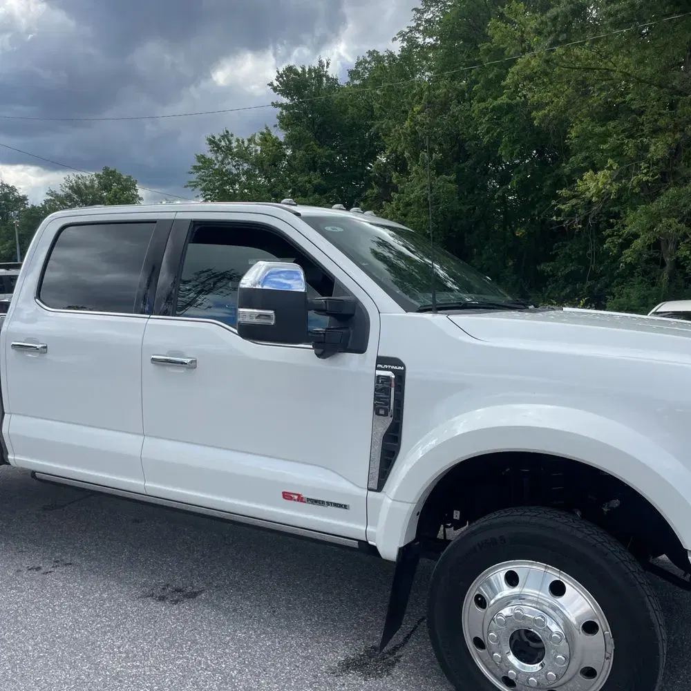 2024 Ford F-450 Super Duty Platinum