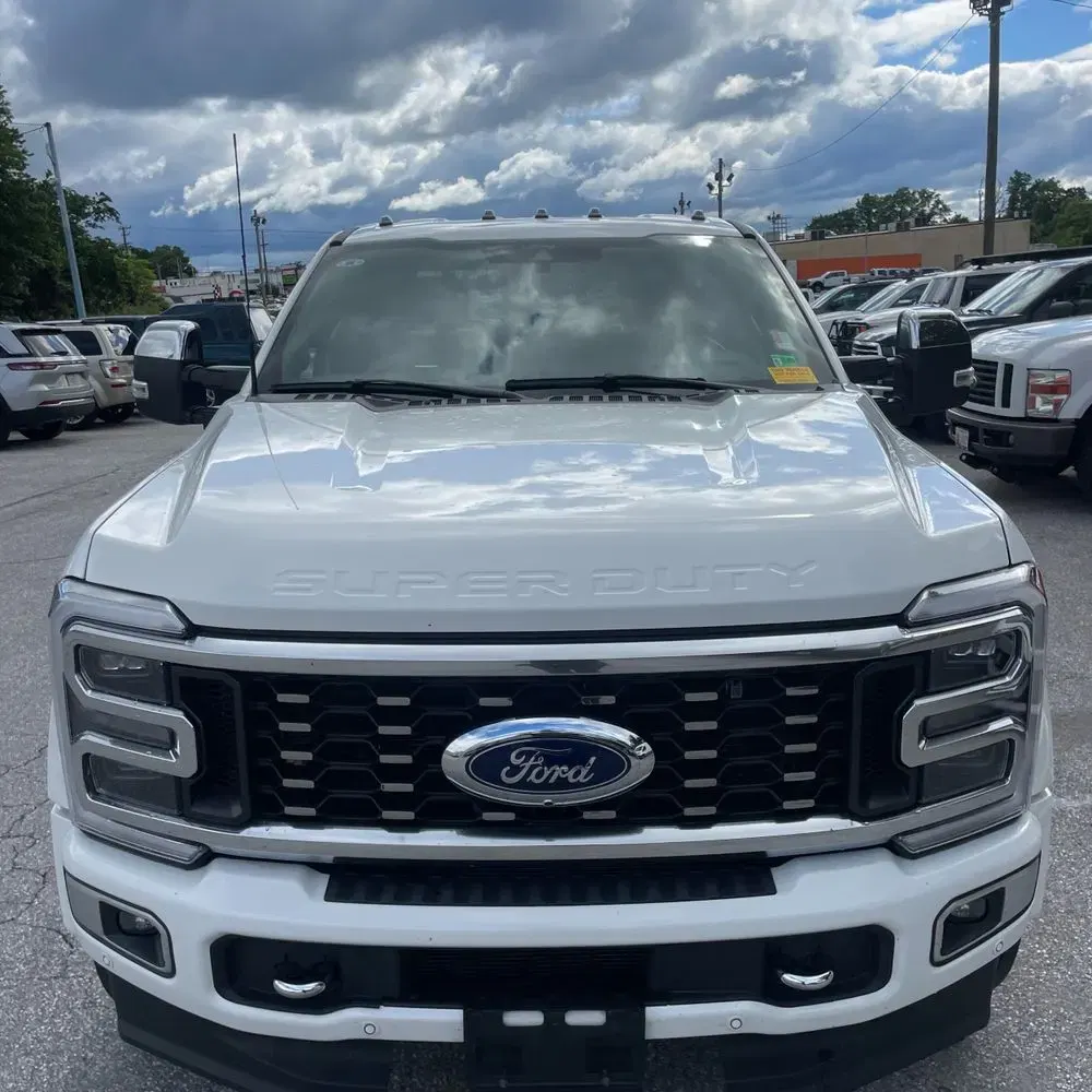 2024 Ford F-450 Super Duty Platinum