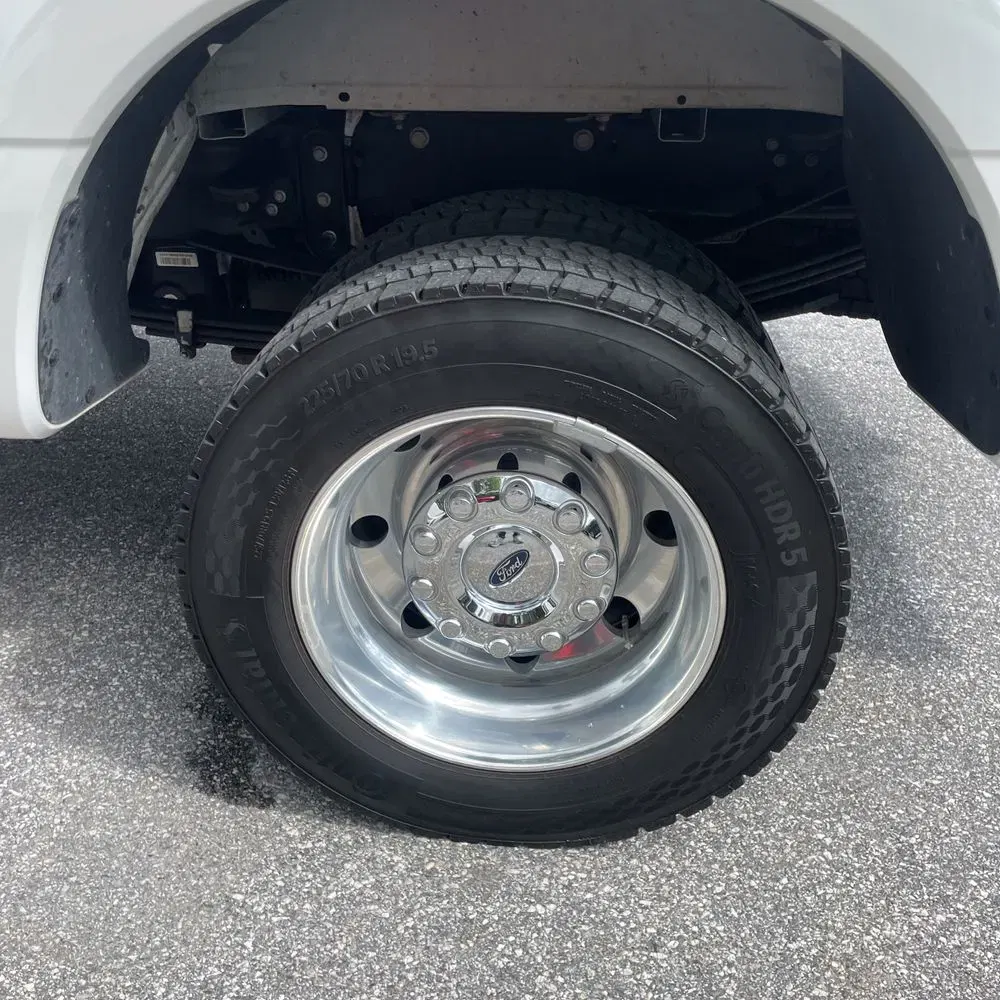 2024 Ford F-450 Super Duty Platinum