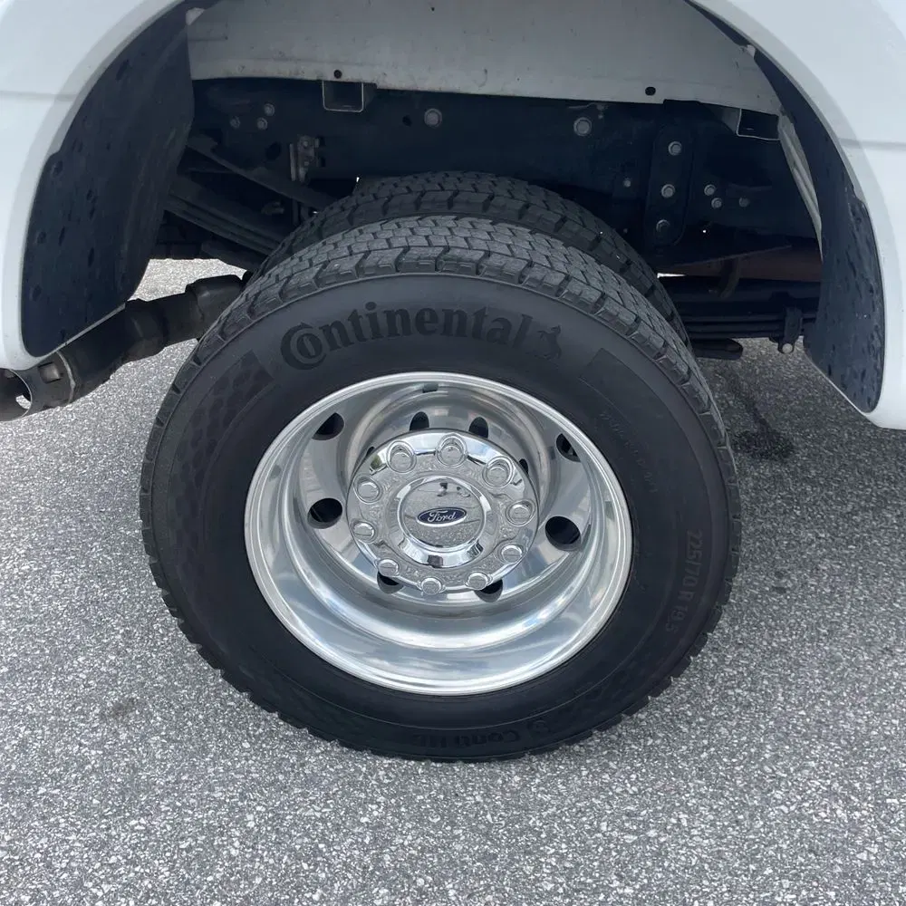 2024 Ford F-450 Super Duty Platinum