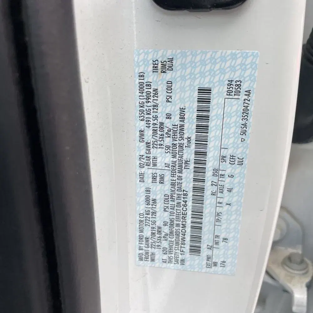 2024 Ford F-450 Super Duty Platinum