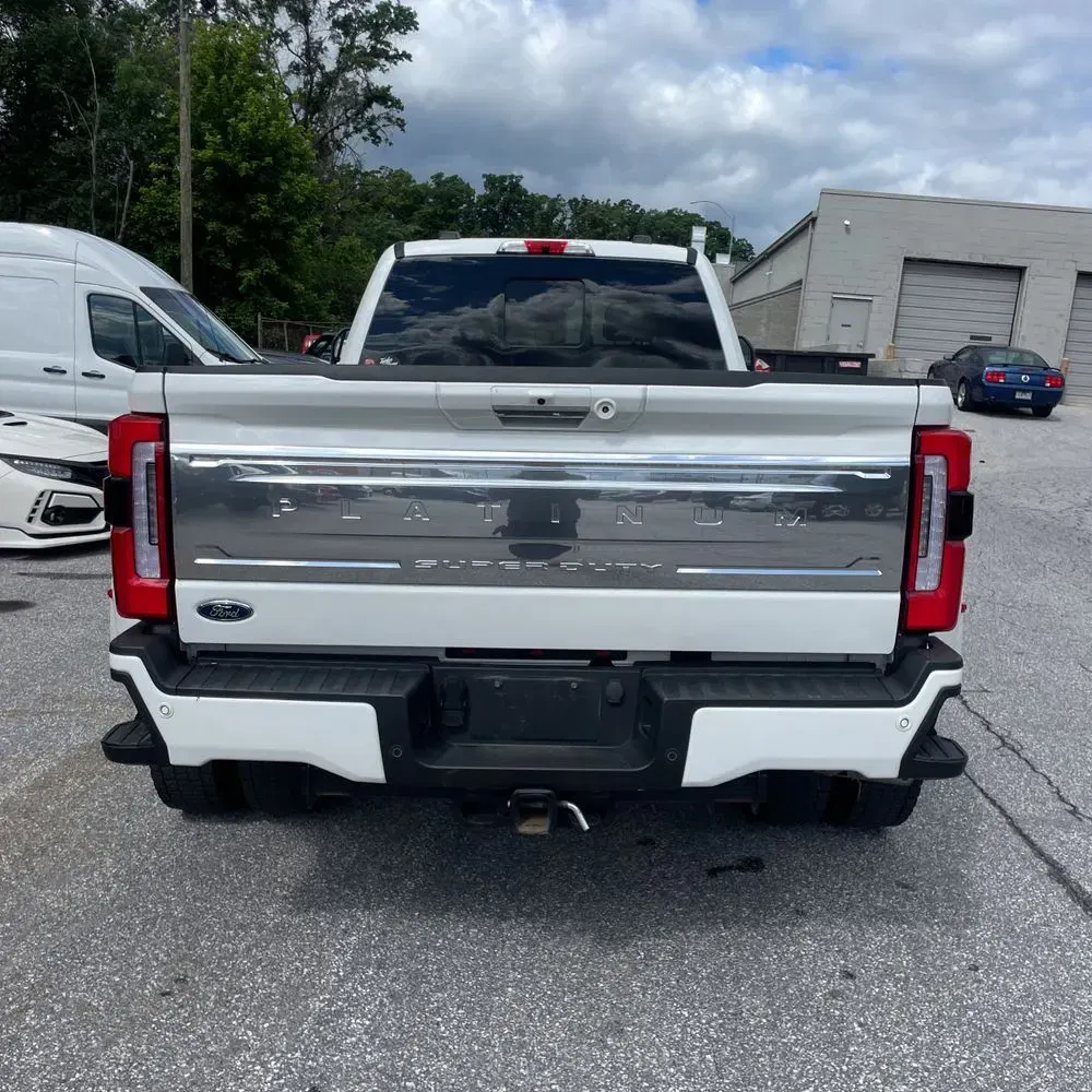 2024 Ford F-450 Super Duty Platinum