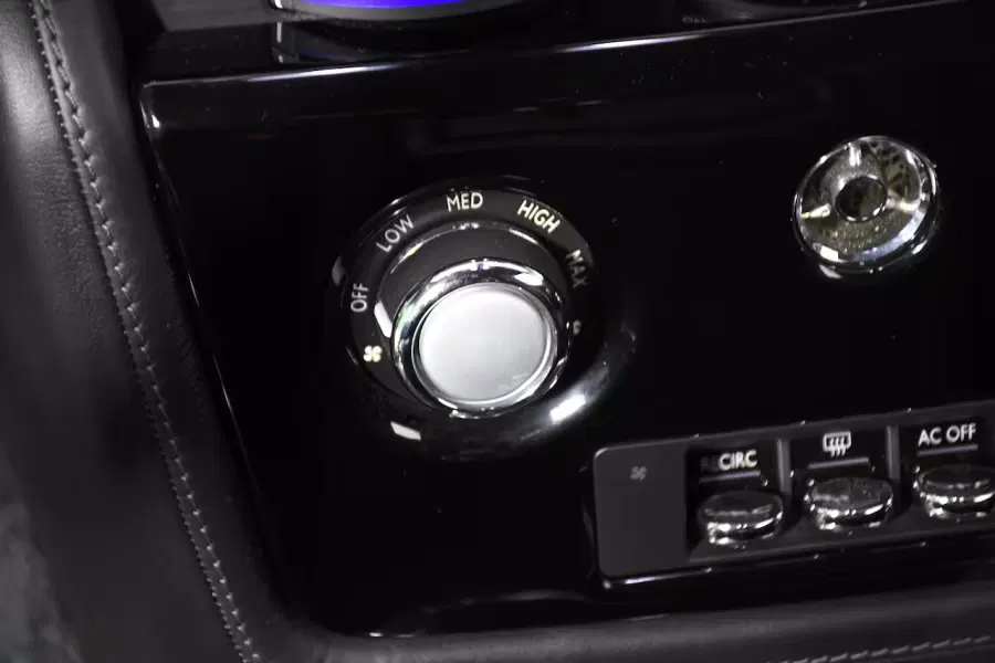 2010 Rolls-Royce Phantom Coupe