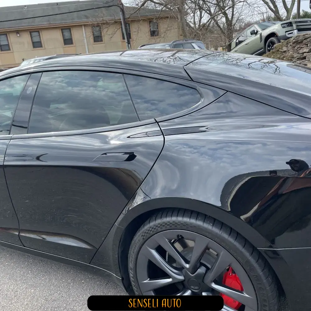 2021 Tesla Model S Plaid