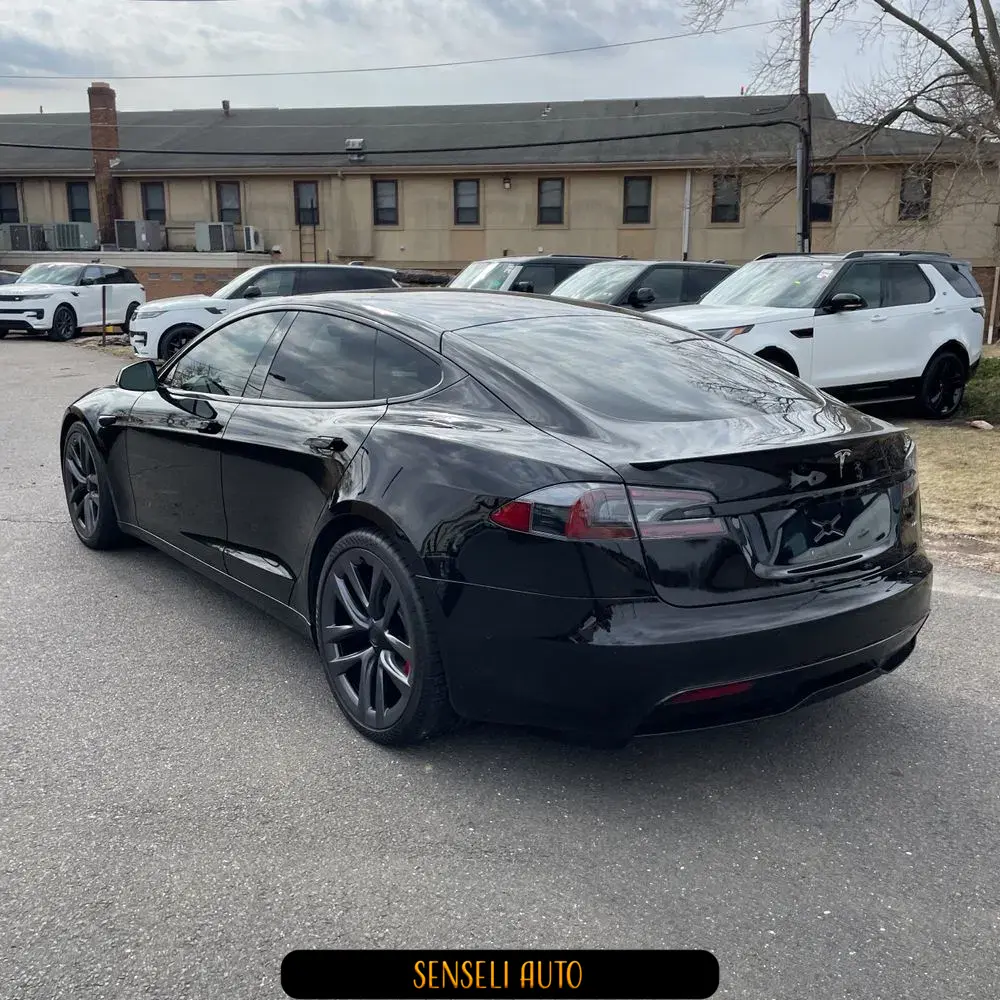 2021 Tesla Model S Plaid