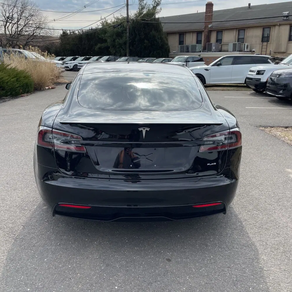 2021 Tesla Model S Plaid