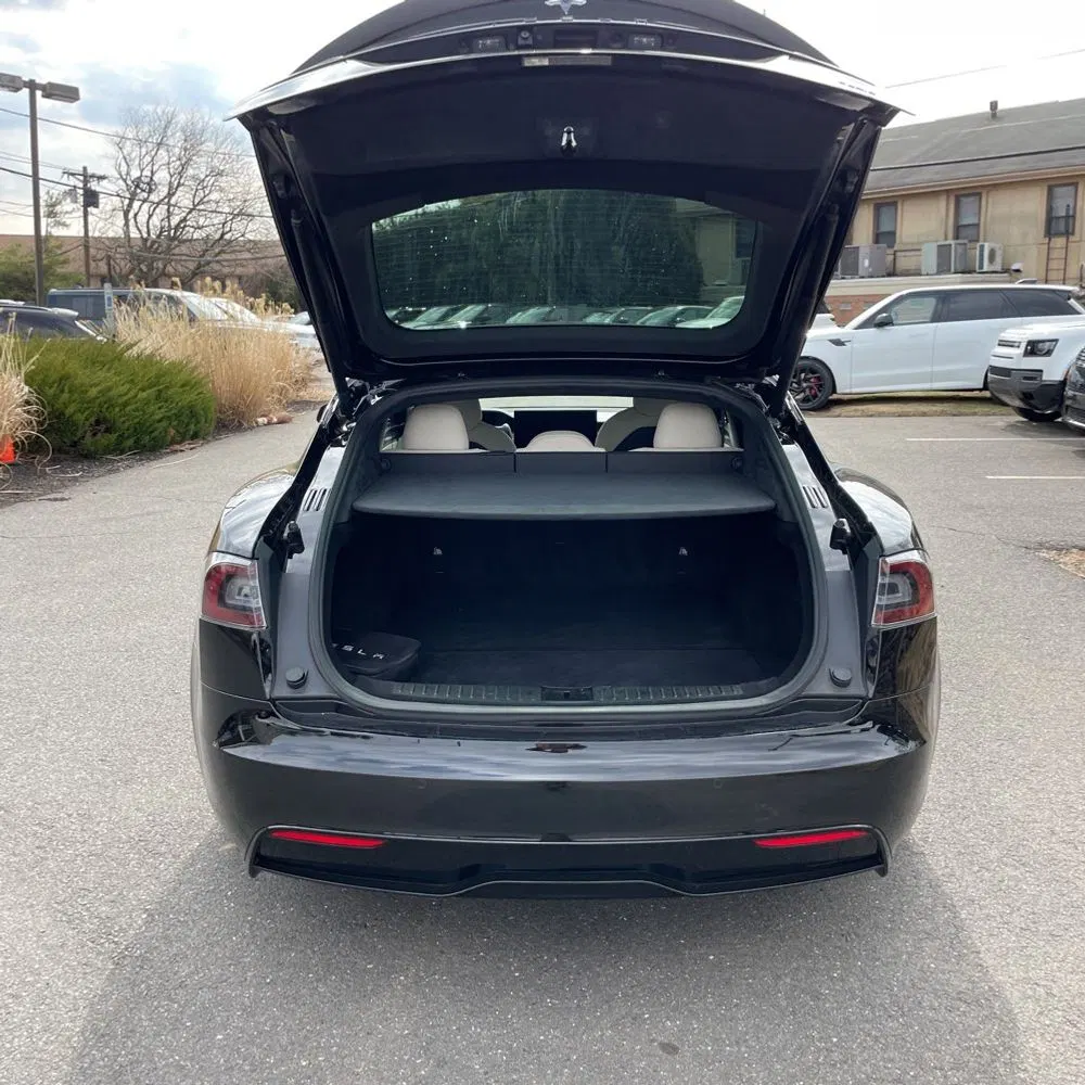 2021 Tesla Model S Plaid