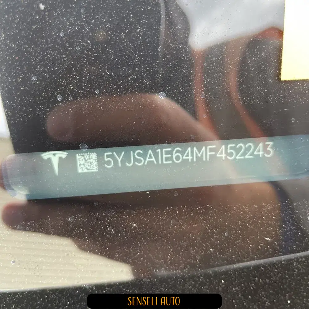 2021 Tesla Model S Plaid