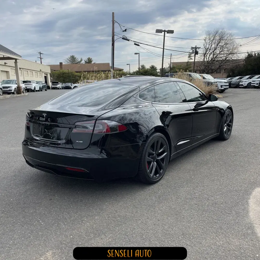 2021 Tesla Model S Plaid