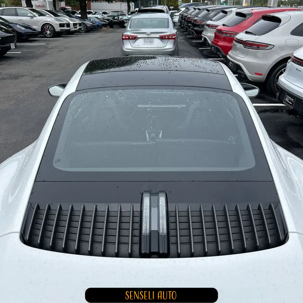 2024 Porsche 911 Carrera