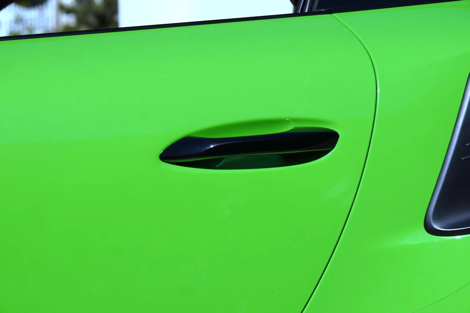 2019 Porsche 911 GT3 RS Weissach - ~6,700 Miles, 520-hp Flat-6, Lizard Green, Unmodified