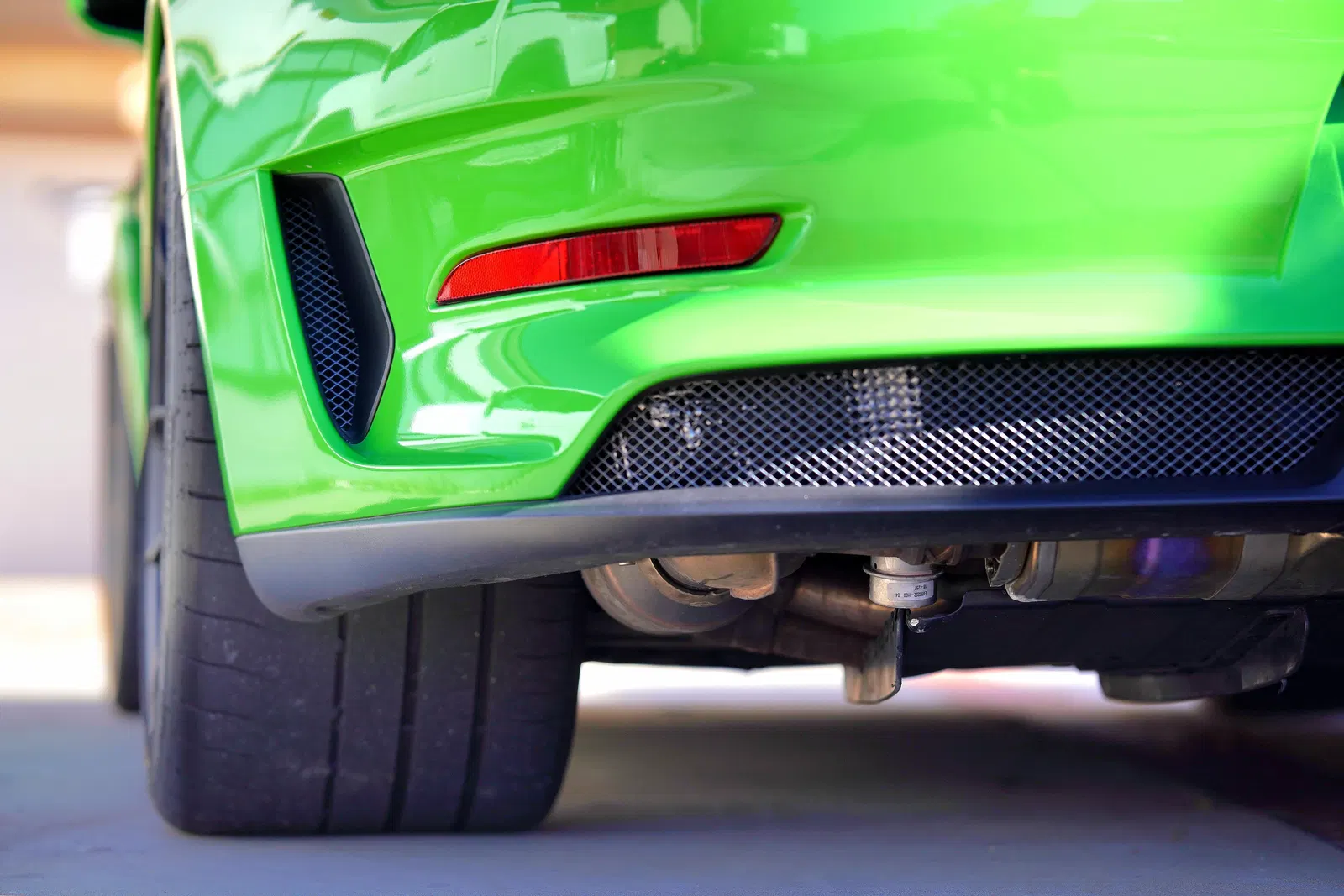 2019 Porsche 911 GT3 RS Weissach - ~6,700 Miles, 520-hp Flat-6, Lizard Green, Unmodified