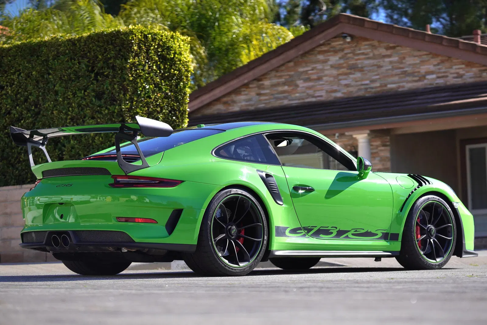2019 Porsche 911 GT3 RS Weissach - ~6,700 Miles, 520-hp Flat-6, Lizard Green, Unmodified