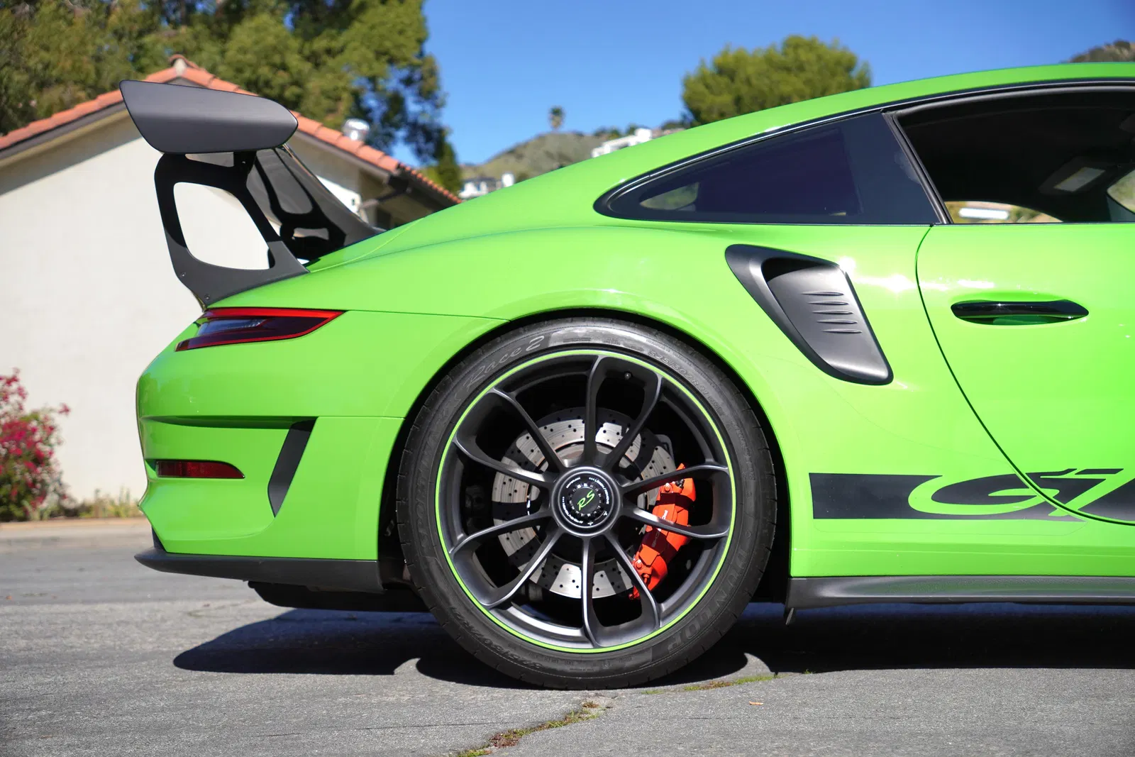 2019 Porsche 911 GT3 RS Weissach - ~6,700 Miles, 520-hp Flat-6, Lizard Green, Unmodified