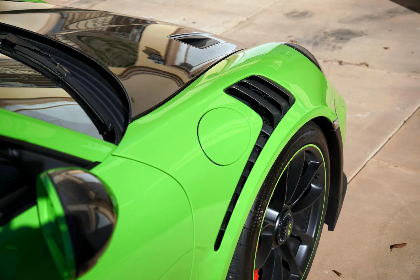 2019 Porsche 911 GT3 RS Weissach - ~6,700 Miles, 520-hp Flat-6, Lizard Green, Unmodified