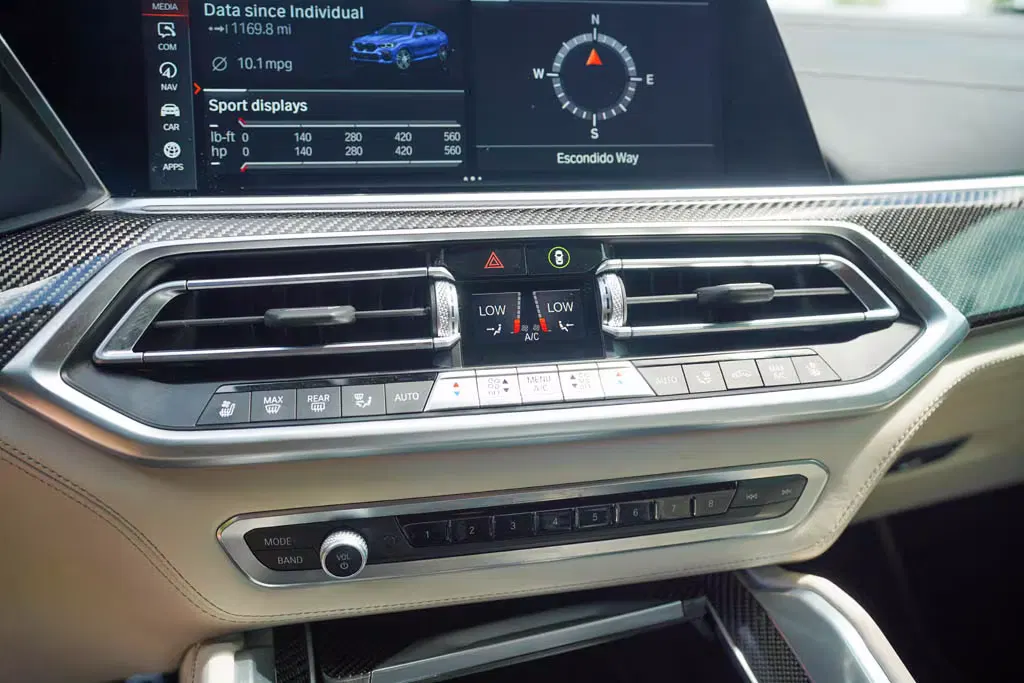 2020 BMW X6 M50i