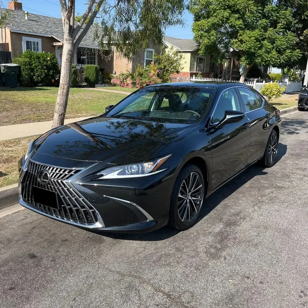 2025 Lexus ES 300h Base