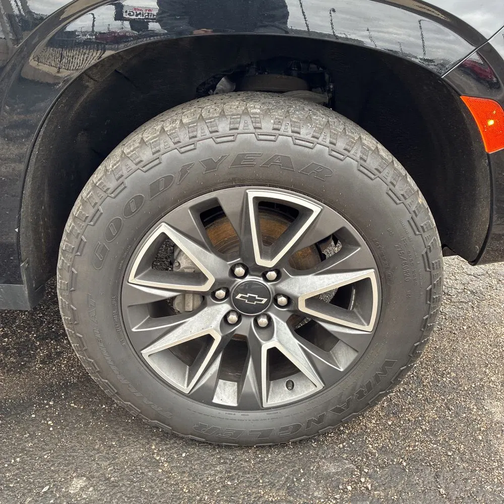 2023 Chevrolet Suburban Z71