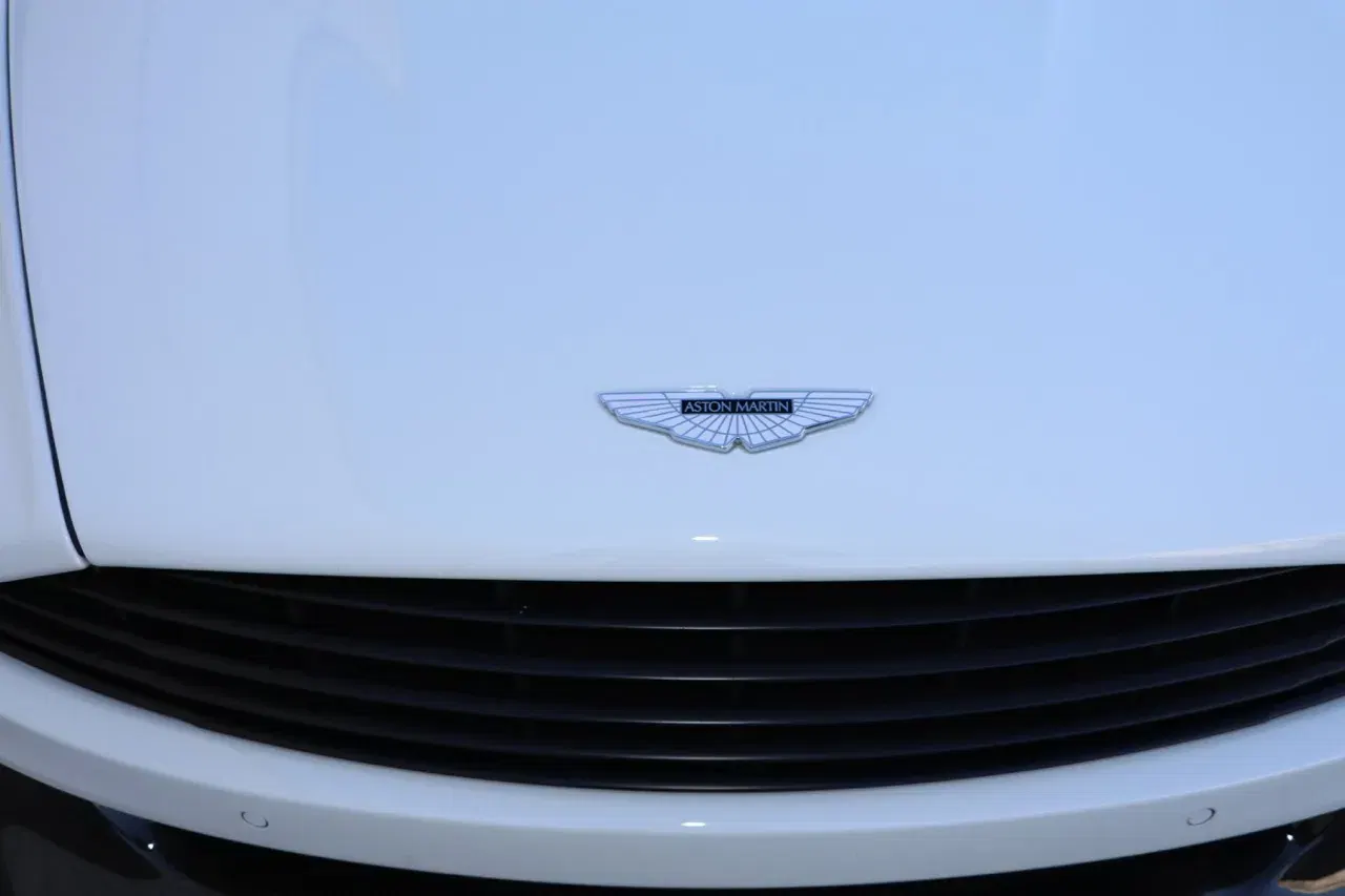 14K-Mile 2015 Aston Martin Vanquish Volante Carbon Edition