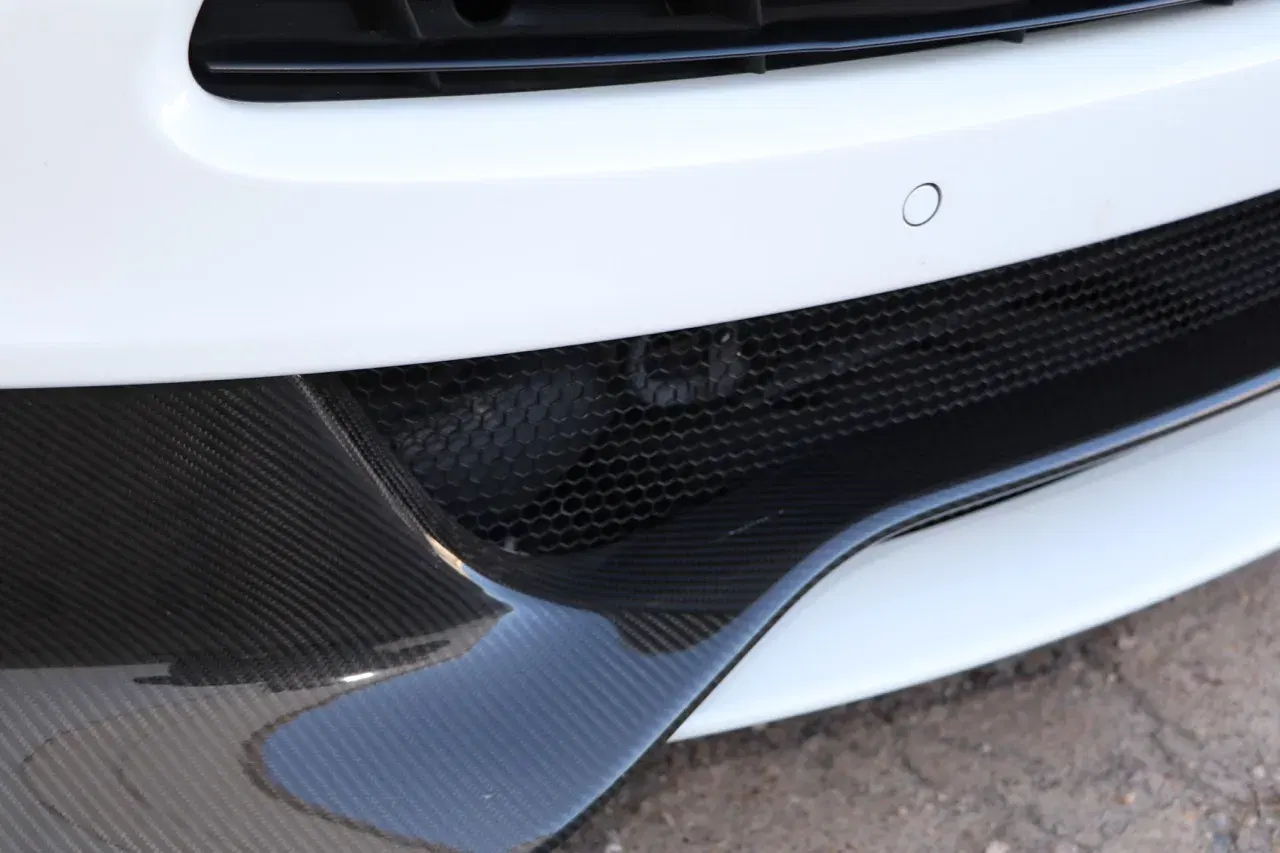 14K-Mile 2015 Aston Martin Vanquish Volante Carbon Edition
