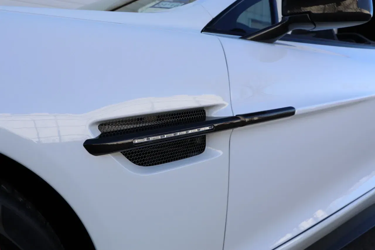 14K-Mile 2015 Aston Martin Vanquish Volante Carbon Edition