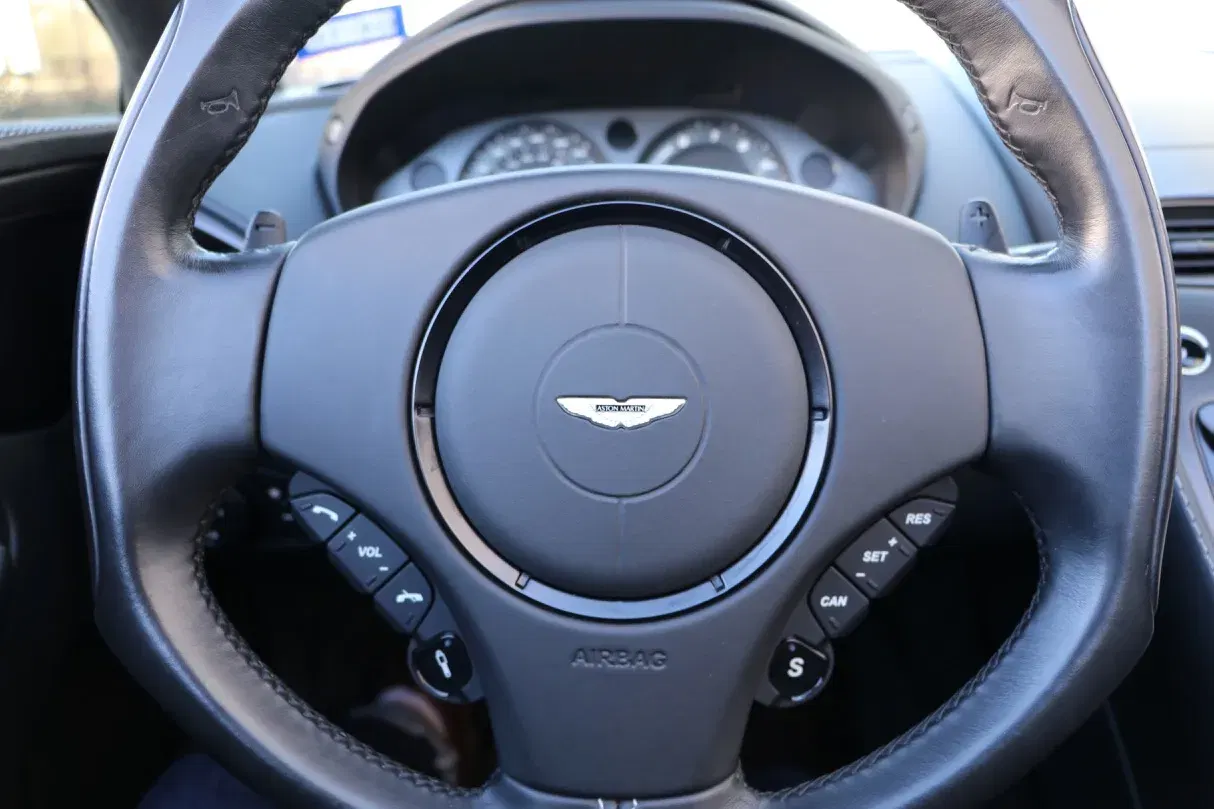 14K-Mile 2015 Aston Martin Vanquish Volante Carbon Edition