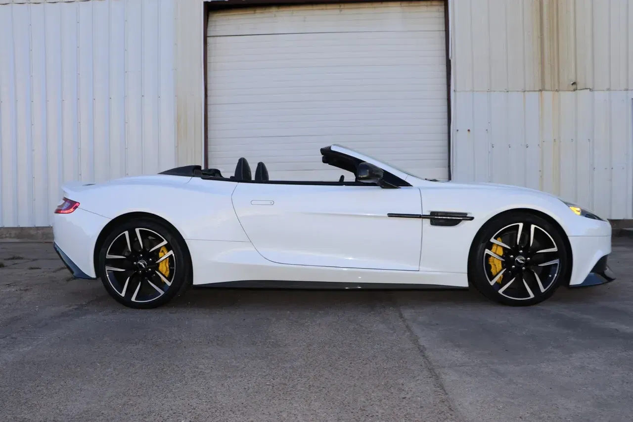 14K-Mile 2015 Aston Martin Vanquish Volante Carbon Edition
