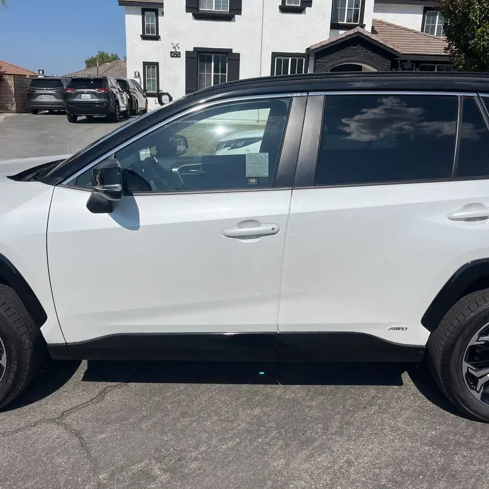 2025 Toyota RAV4 Plug-in Hybrid XSE