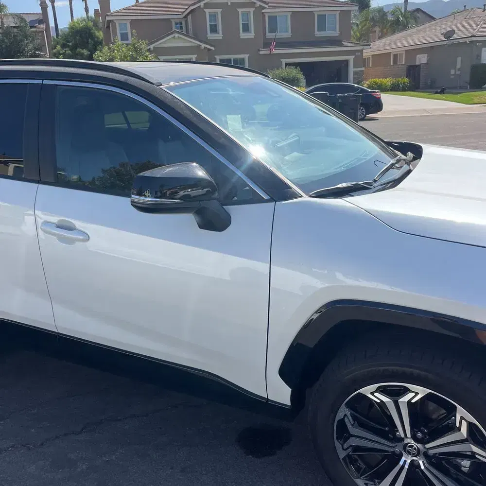 2025 Toyota RAV4 Plug-in Hybrid XSE