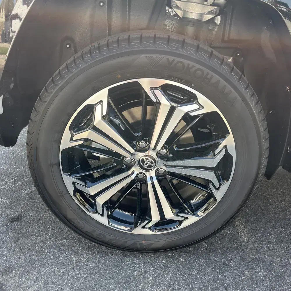 2025 Toyota RAV4 Plug-in Hybrid XSE