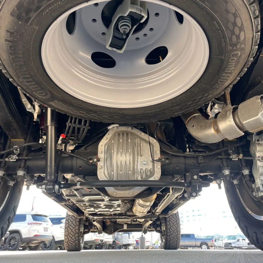 2025 Ford F-450 Super Duty Platinum
