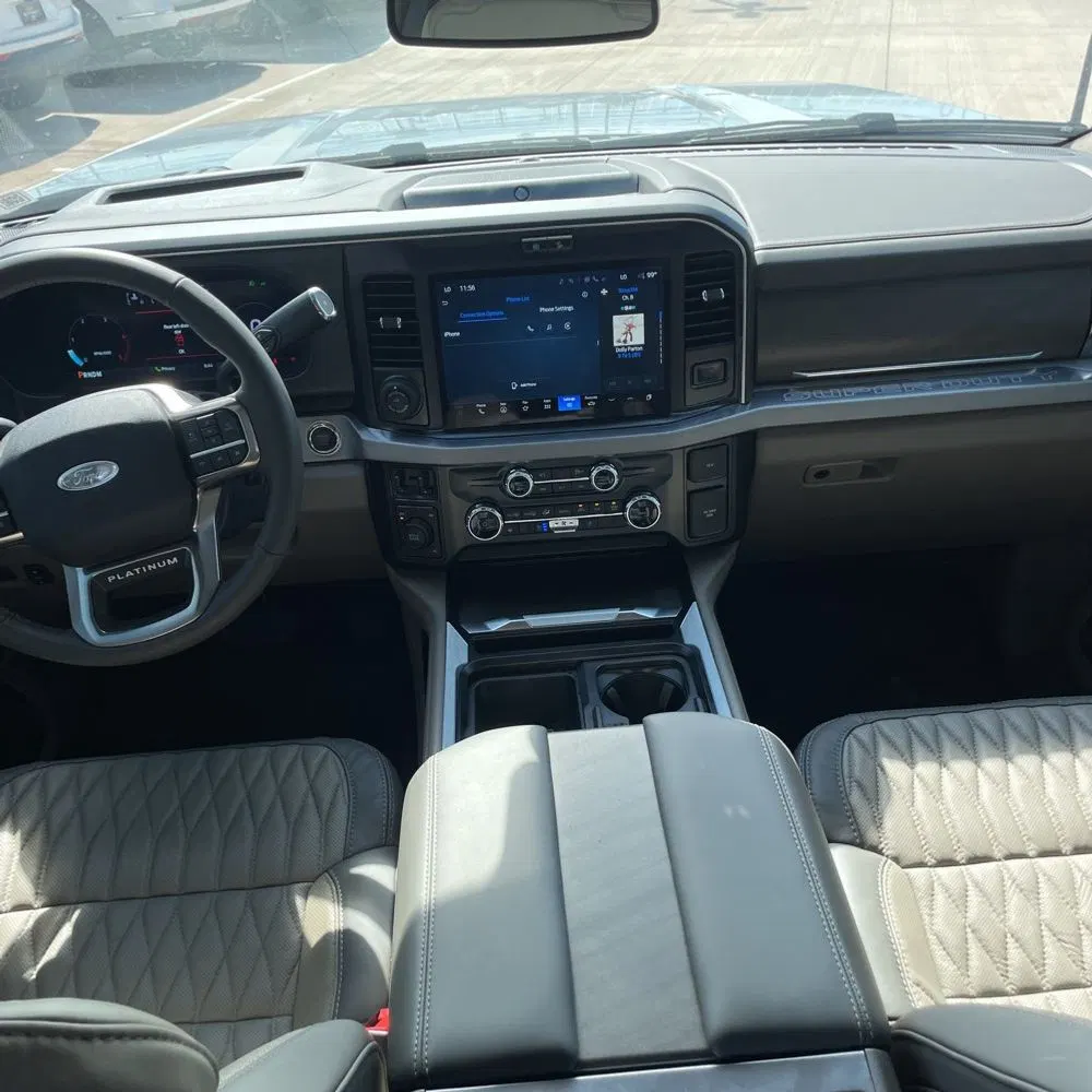 2025 Ford F-450 Super Duty Platinum