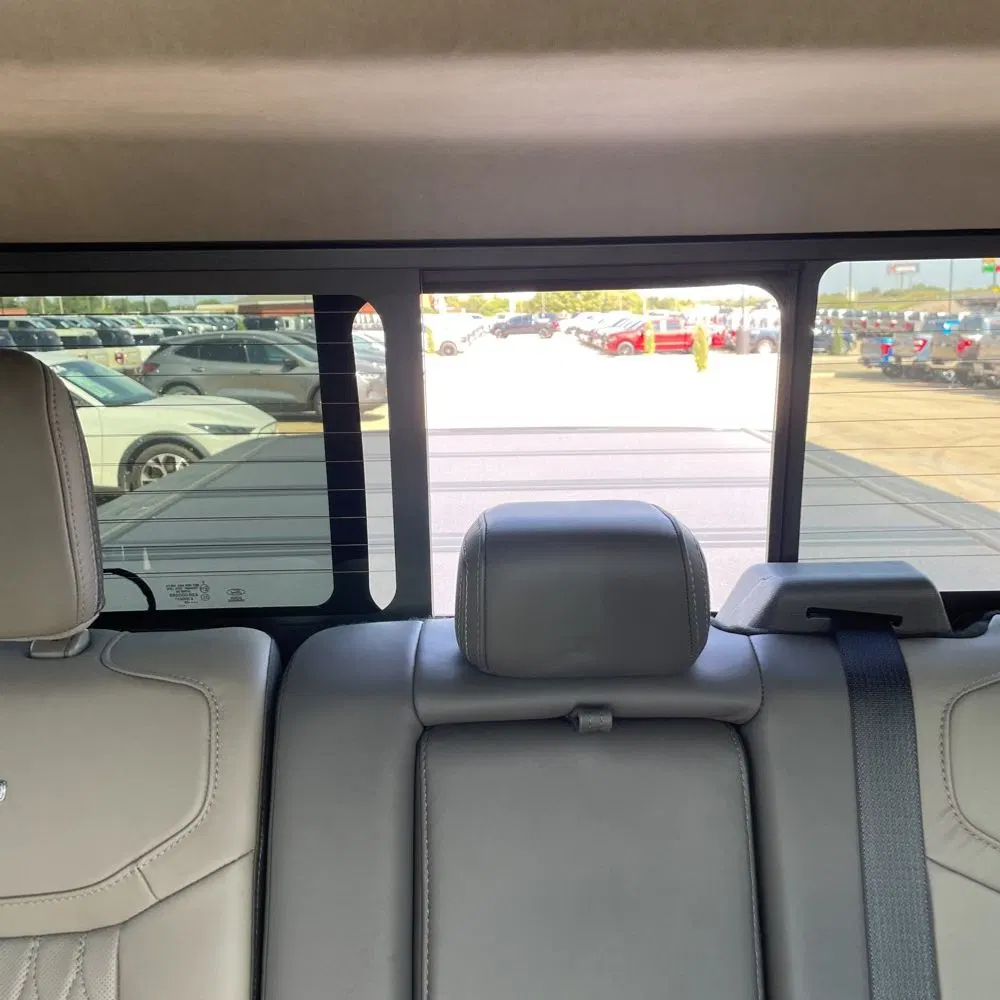 2025 Ford F-450 Super Duty Platinum