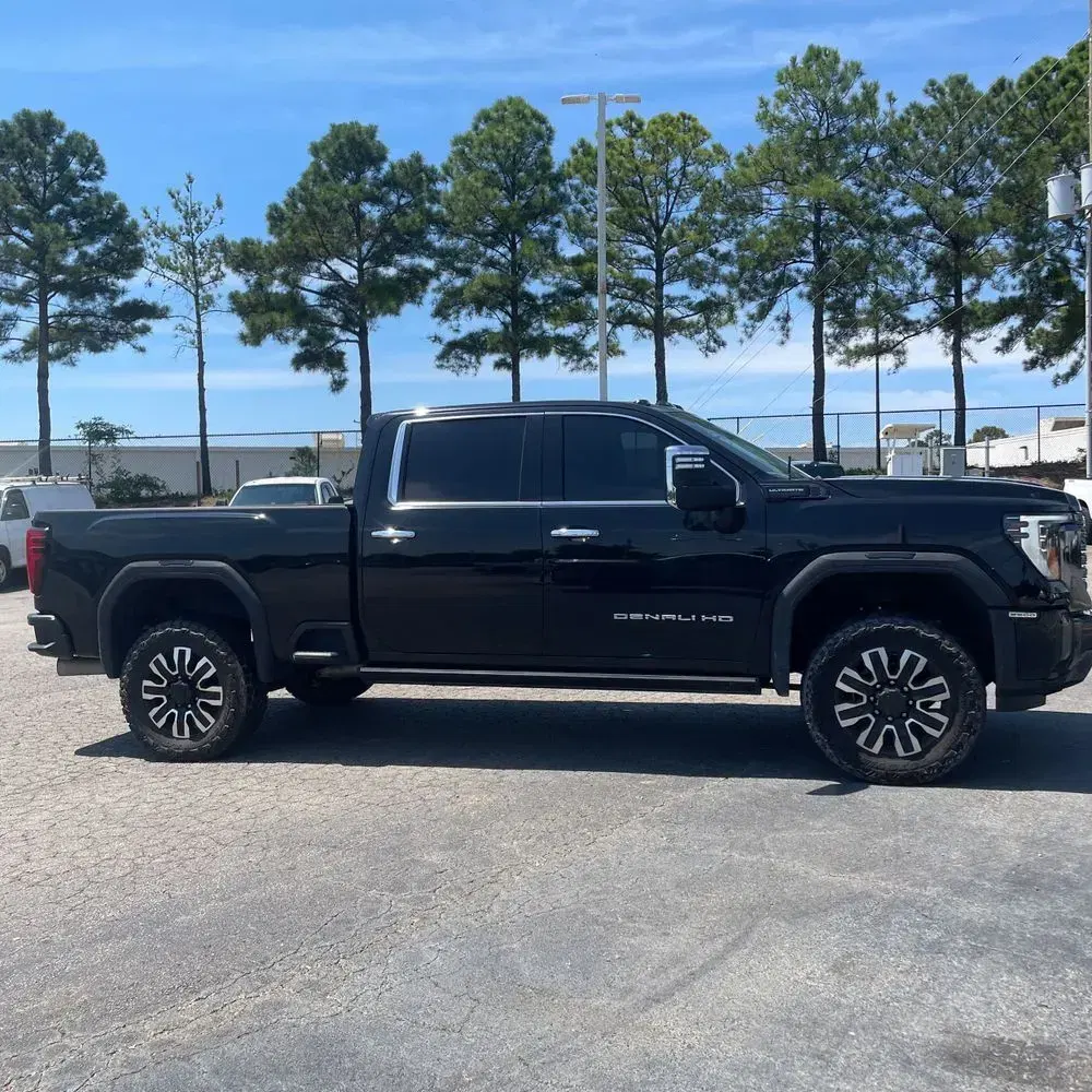 2024 GMC Sierra 2500HD Denali Ultimate