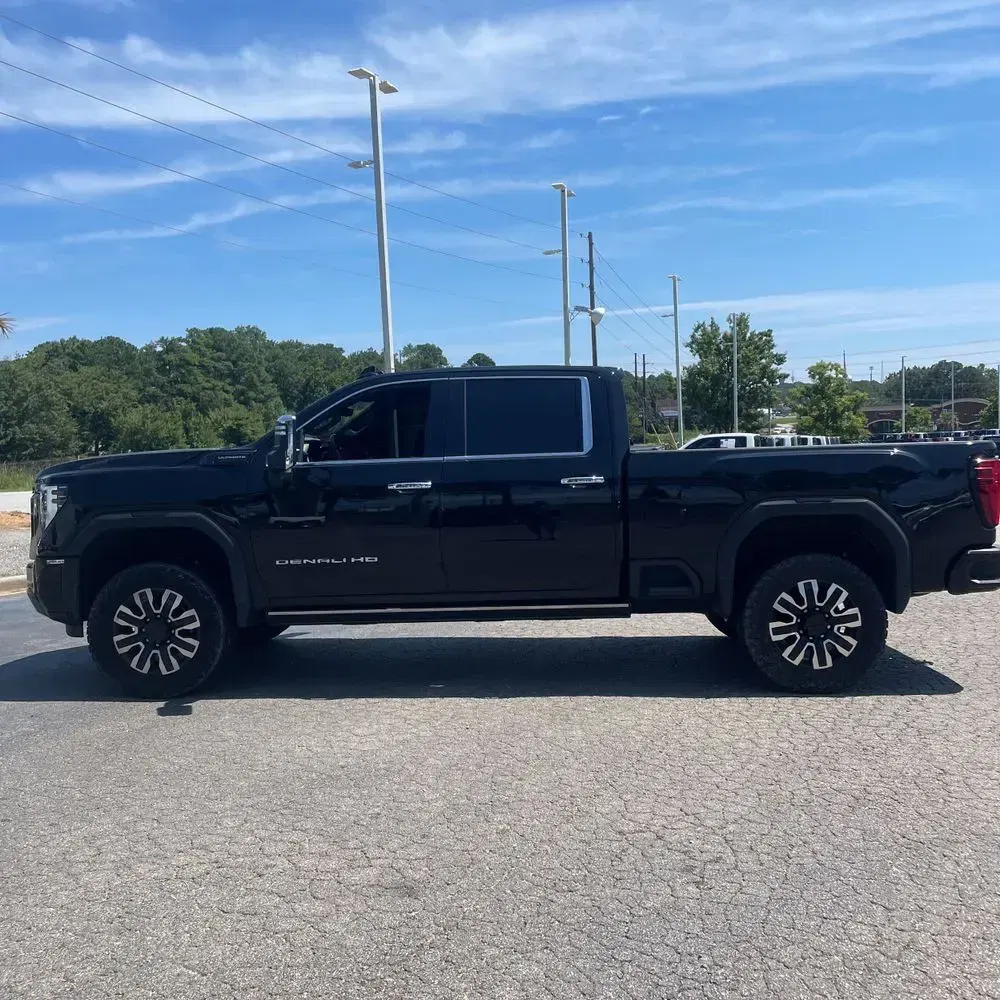 2024 GMC Sierra 2500HD Denali Ultimate