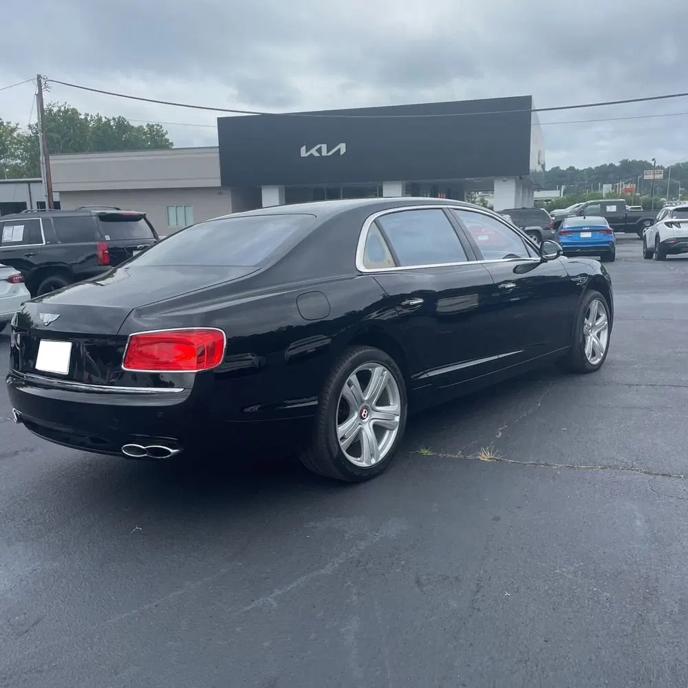 2015 Bentley Flying Spur Base