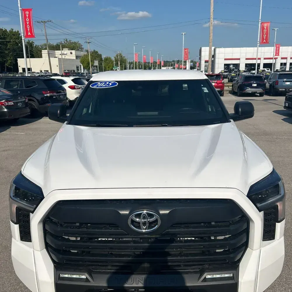 2025 Toyota Tundra SR5