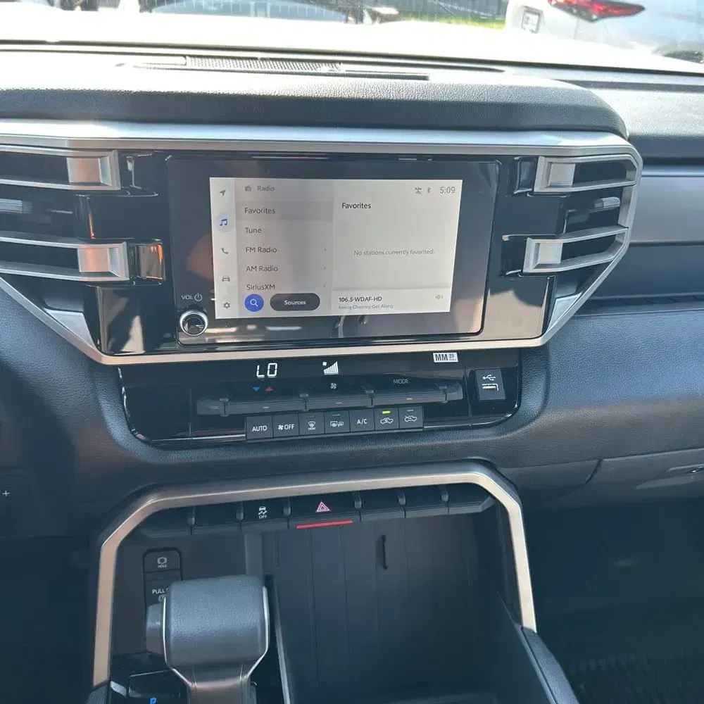 2025 Toyota Tundra SR5