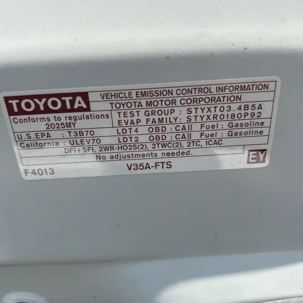 2025 Toyota Tundra SR5