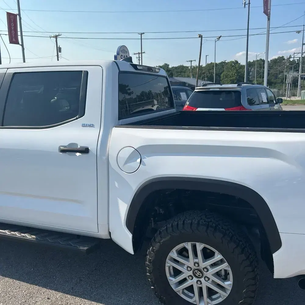 2025 Toyota Tundra SR5