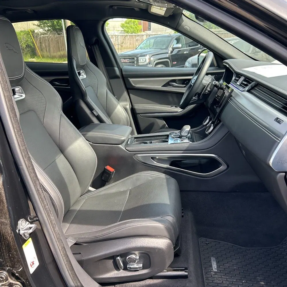 2024 Jaguar F-Pace P400 R-Dynamic S