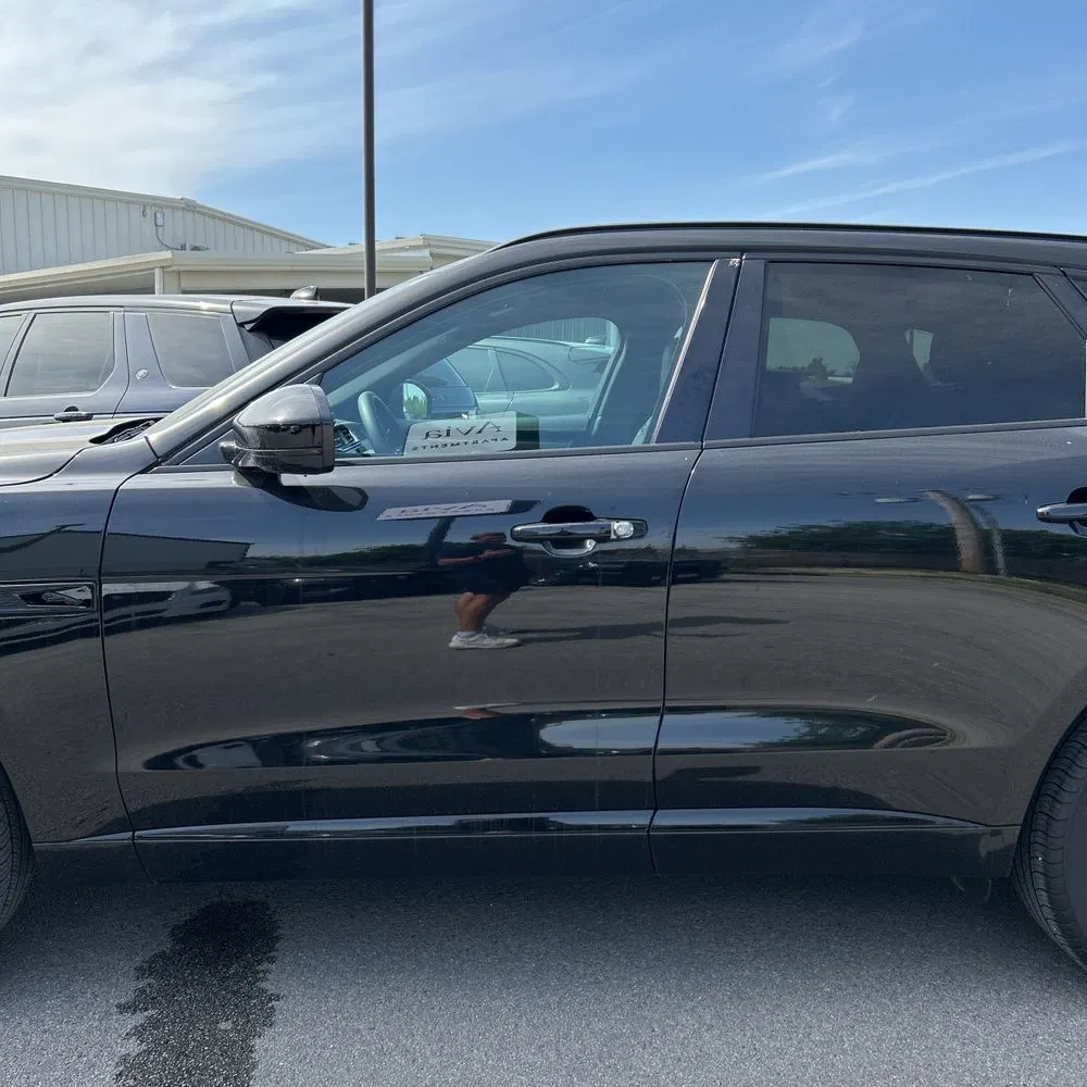2024 Jaguar F-Pace P400 R-Dynamic S