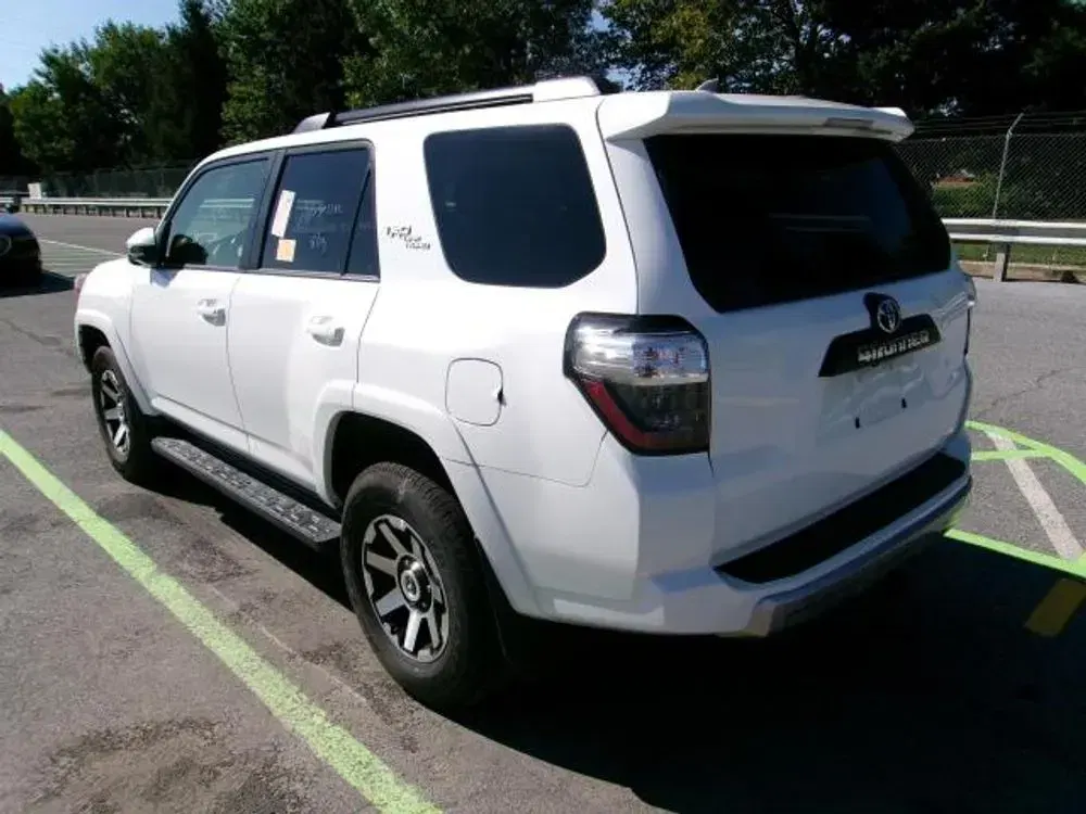 2024 Toyota 4Runner TRD Off Road