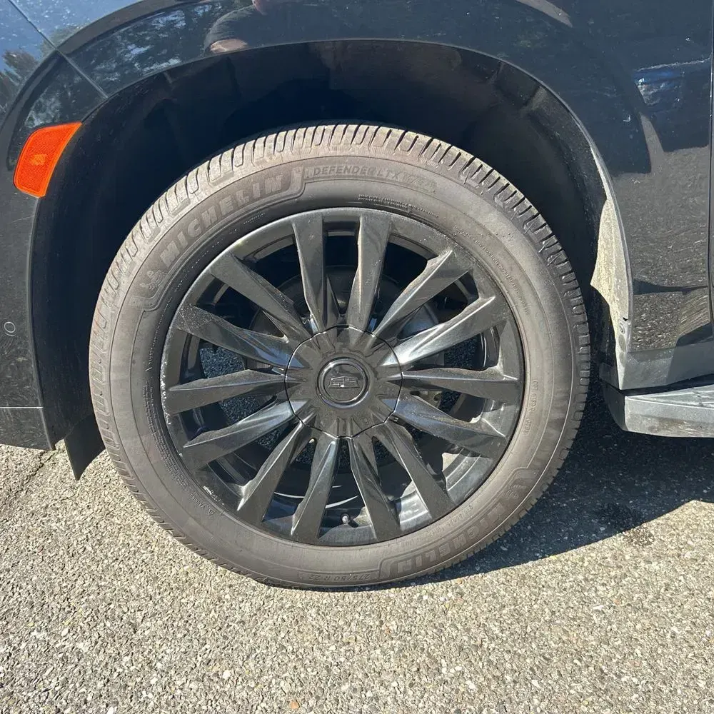 2023 Cadillac Escalade ESV Premium Luxury