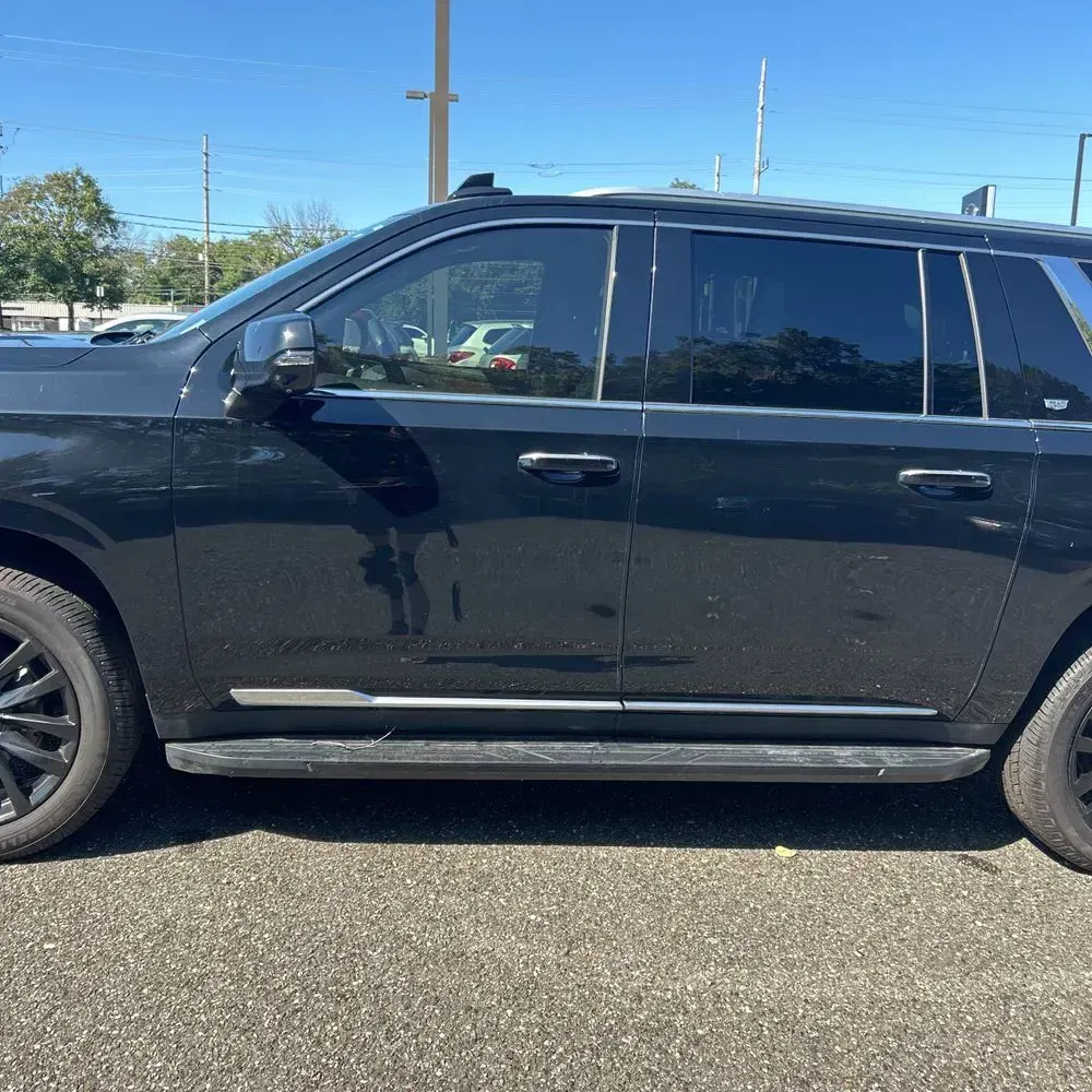 2023 Cadillac Escalade ESV Premium Luxury
