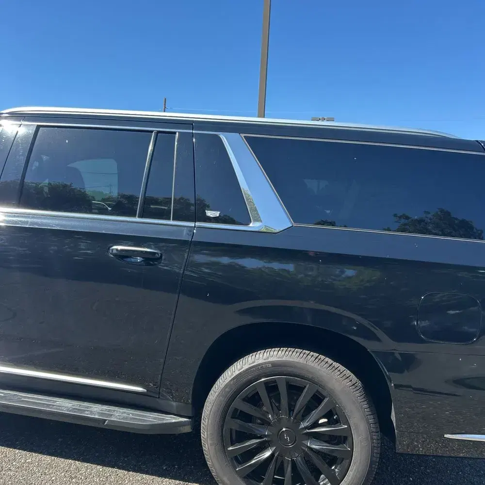 2023 Cadillac Escalade ESV Premium Luxury