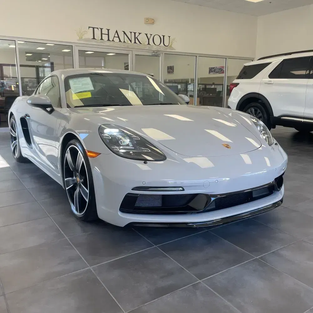 2024 Porsche 718 Cayman GTS 4.0