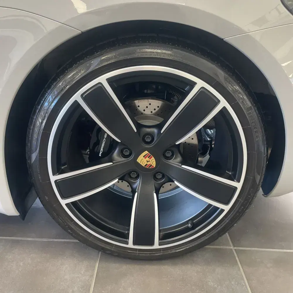 2024 Porsche 718 Cayman GTS 4.0
