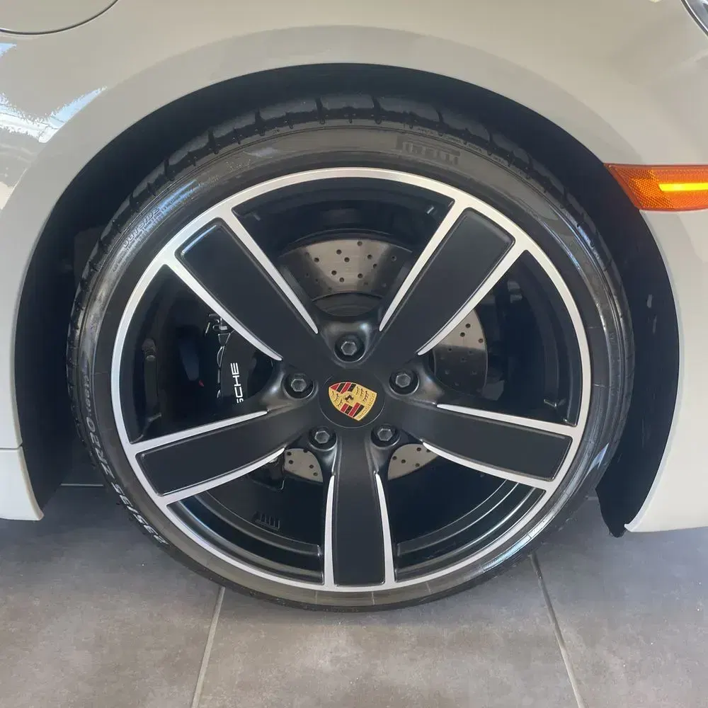 2024 Porsche 718 Cayman GTS 4.0